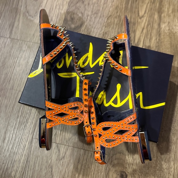 London Trash Spiked Sandals - Picture 6 of 17